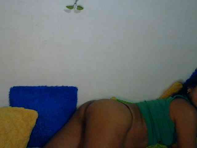 Tina_Jade