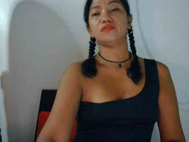 Tina_Jade webcam
