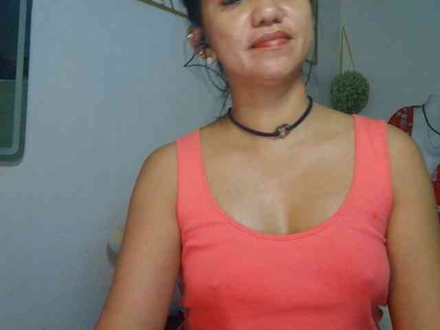 Tina_Jade webcam