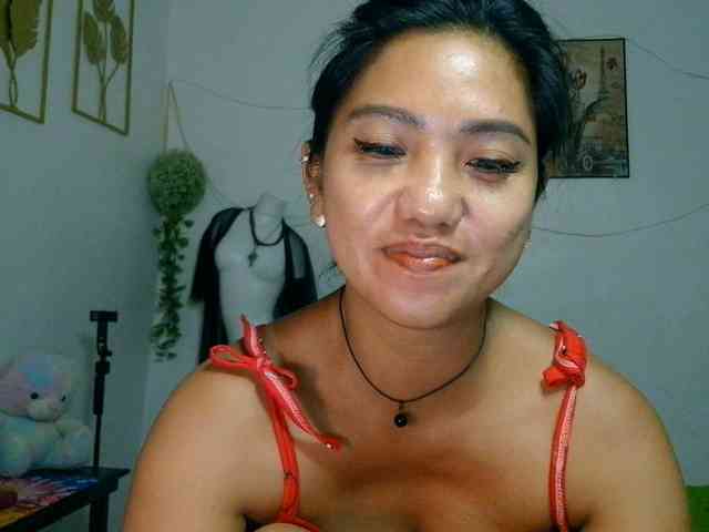 Tina_Jade