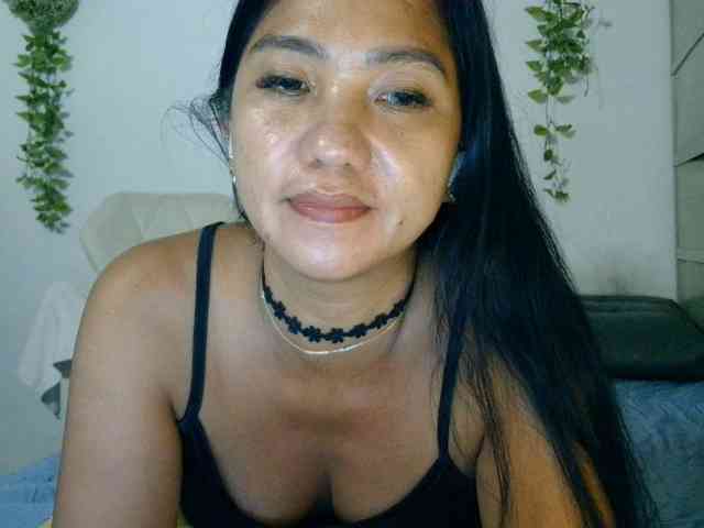 Model: Tina_Jade