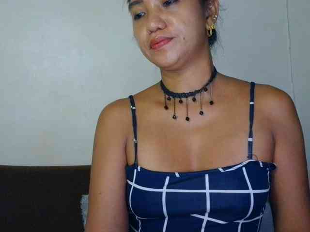 Model: Tina_Jade