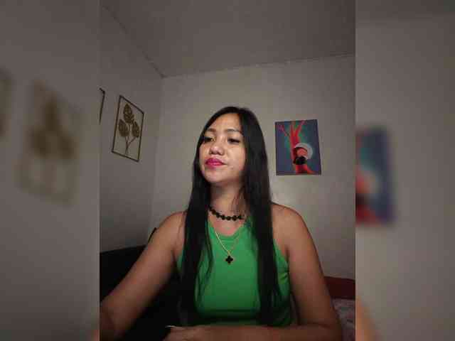 Tina_Jade