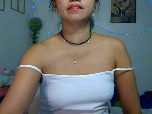 Tina_Jade webcam