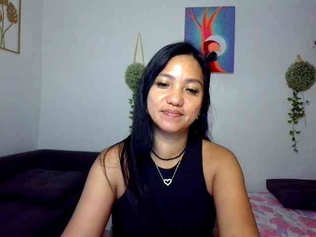 Tina_Jade