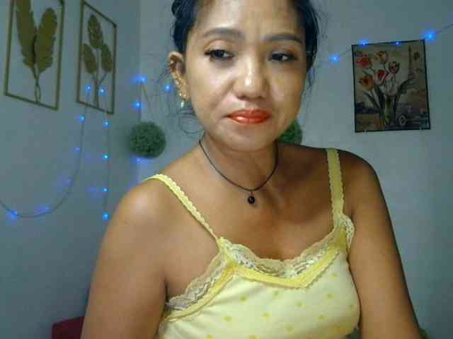 Tina_Jade webcam