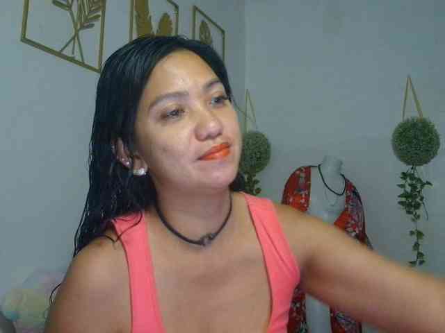 Tina_Jade webcam