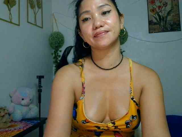 Tina_Jade webcam