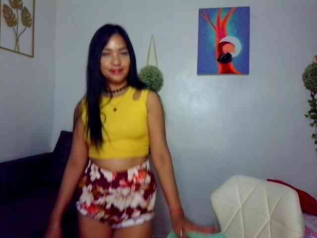 Tina_Jade webcam