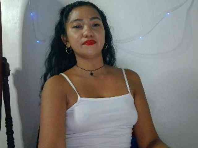 Tina_Jade webcam