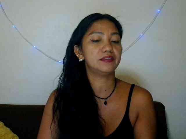 Tina_Jade