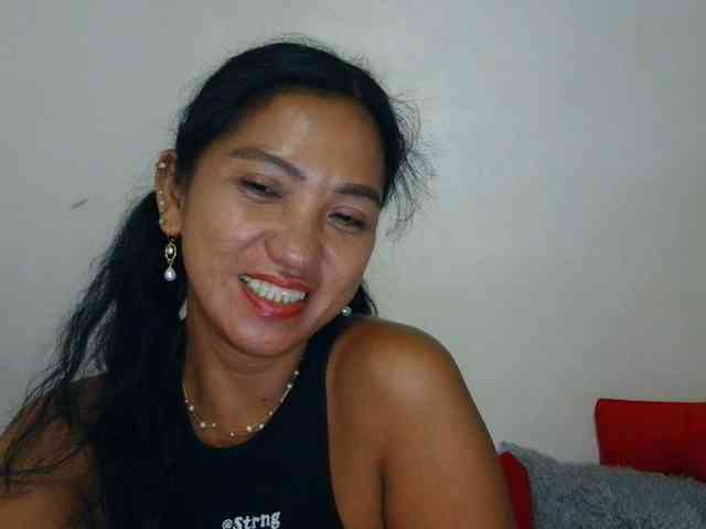 Tina_Jade