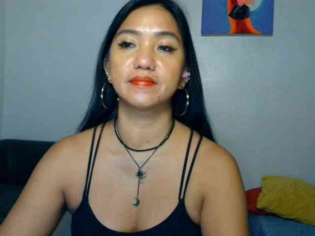 Tina_Jade