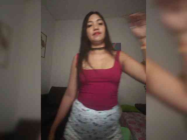 Tina_Jade