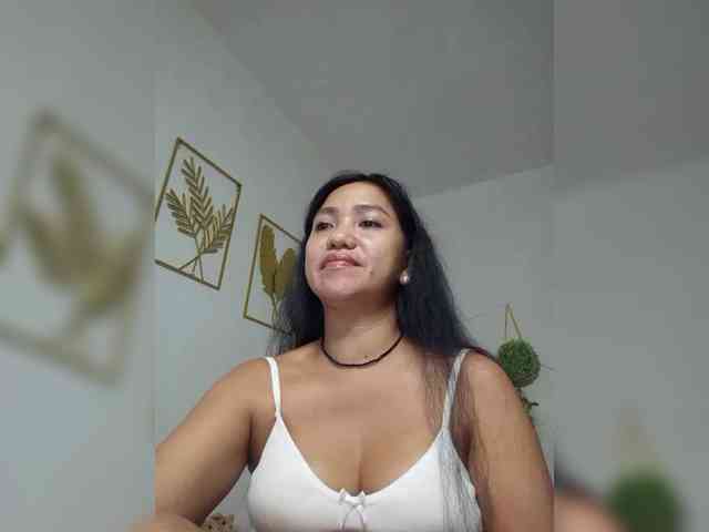 Tina_Jade webcam