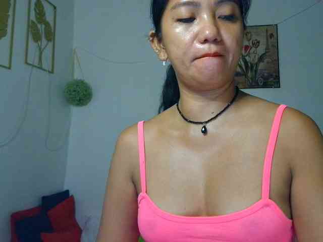 Tina_Jade