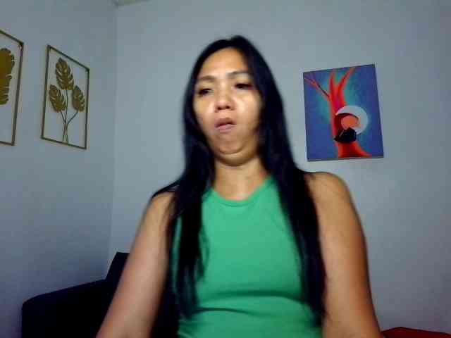 Tina_Jade