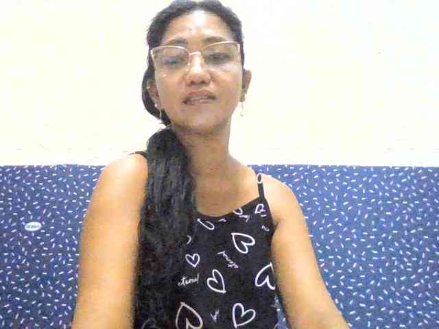 Tina_Jade webcam