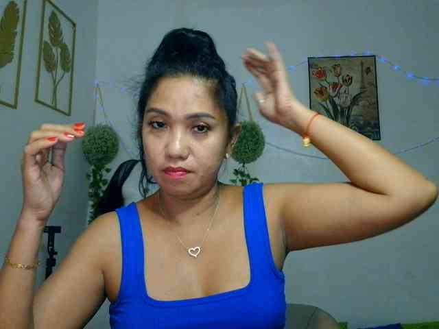 Tina_Jade