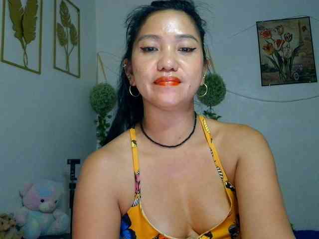 Tina_Jade webcam