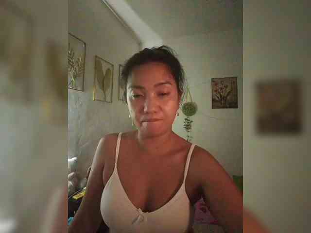 Tina_Jade webcam
