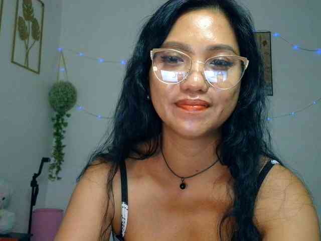 Tina_Jade webcam