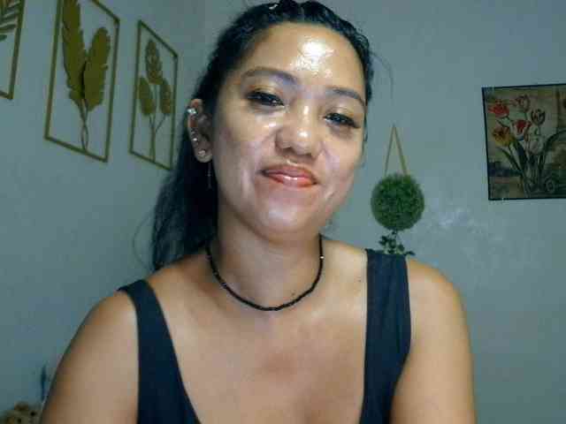 Tina_Jade webcam