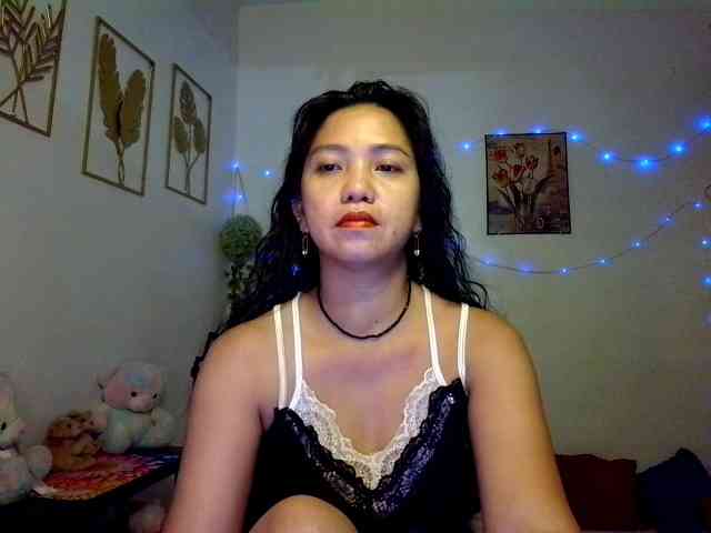 Tina_Jade