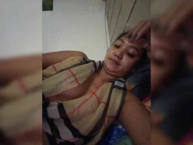 Tina_Jade webcam