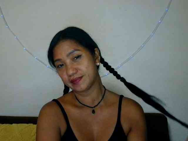 Tina_Jade