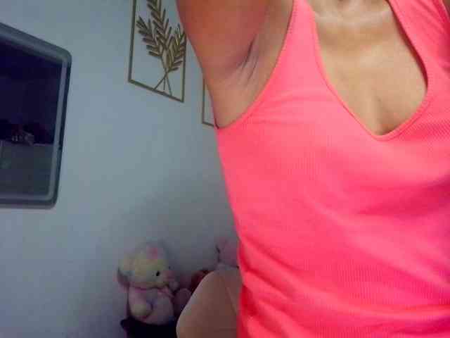Tina_Jade webcam