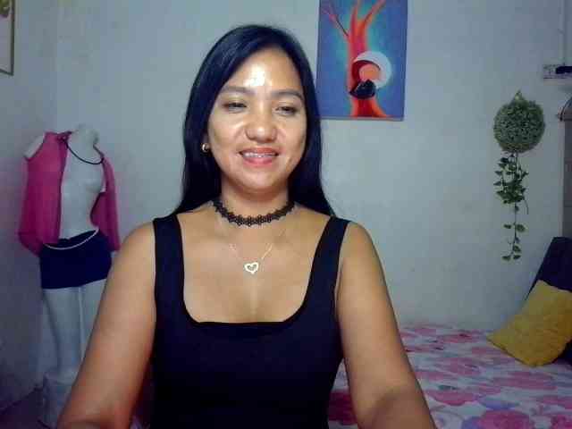 Tina_Jade