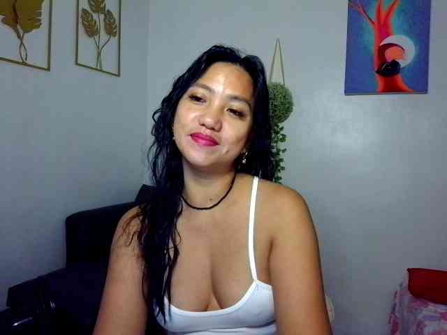 Tina_Jade webcam