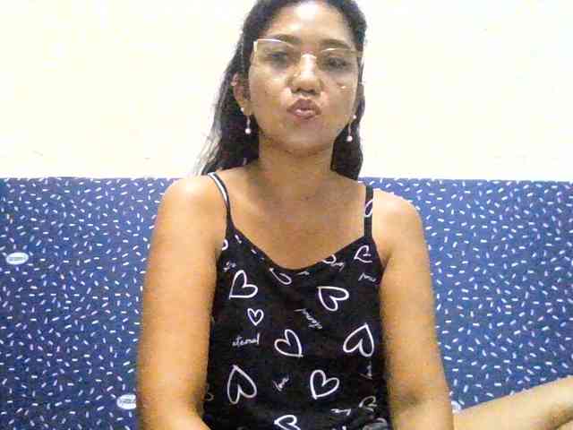 Tina_Jade webcam