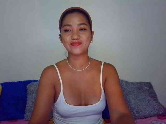 Tina_Jade