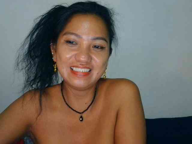 Tina_Jade