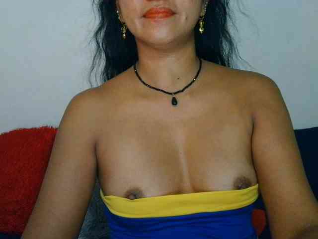 Tina_Jade