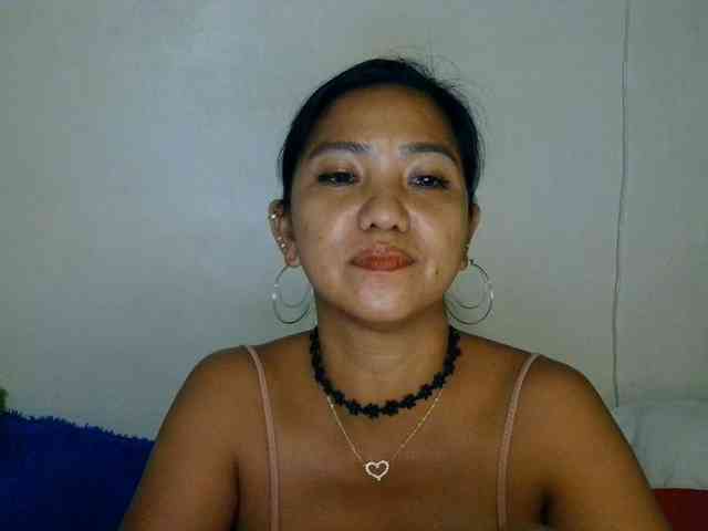 Tina_Jade