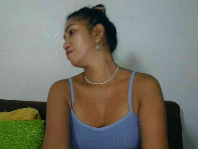 Tina_Jade webcam