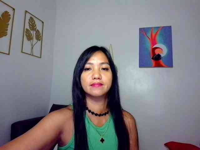 Tina_Jade