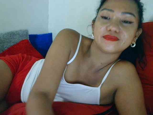Tina_Jade