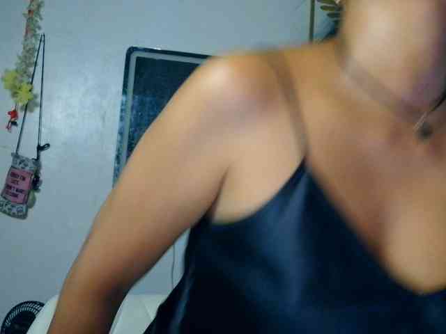 Tina_Jade webcam