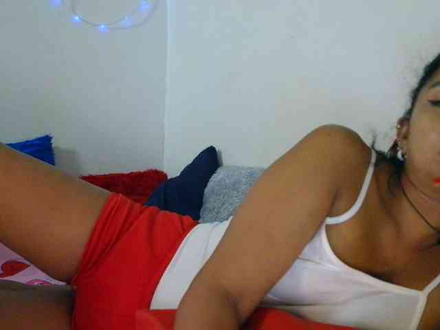 Tina_Jade