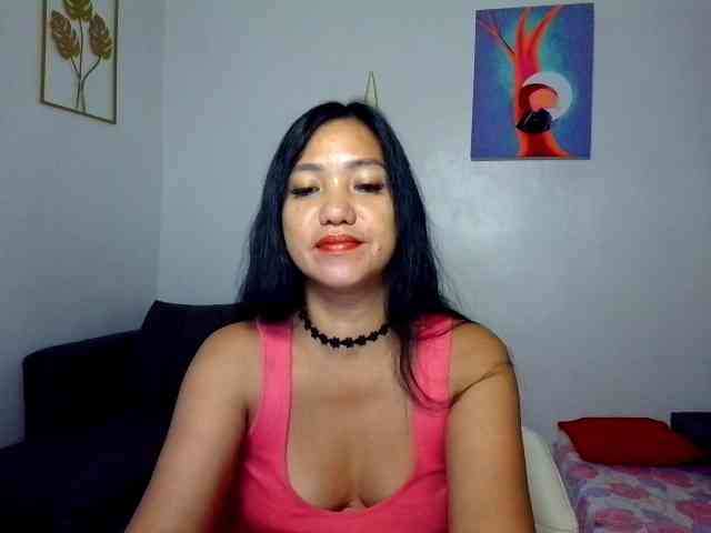 Tina_Jade