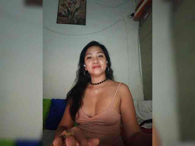 Tina_Jade
