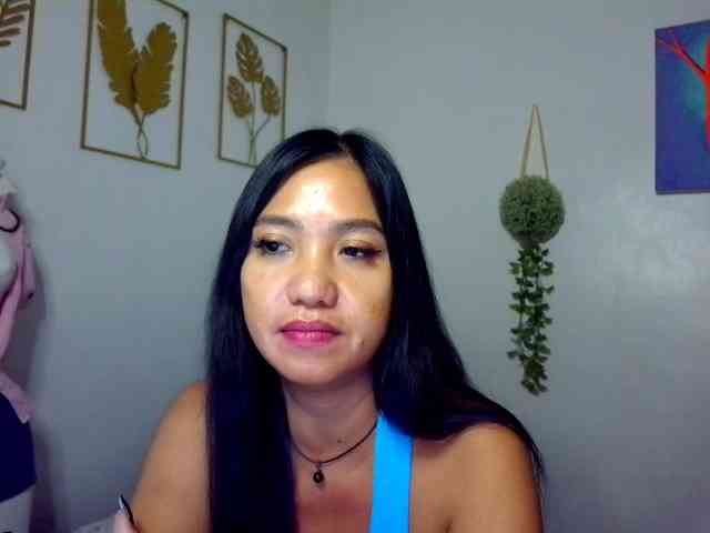 Tina_Jade webcam