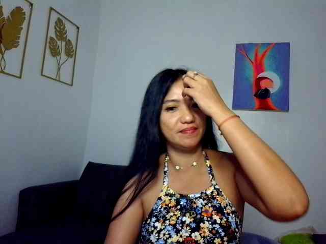 jennahshampoo Live Webcam on BongaCams