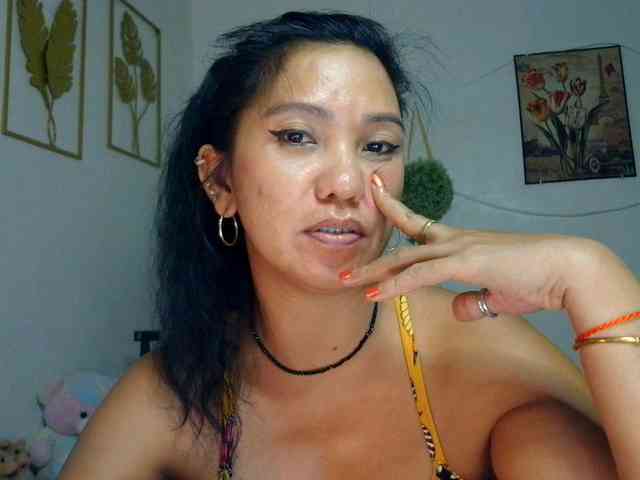 Tina_Jade webcam