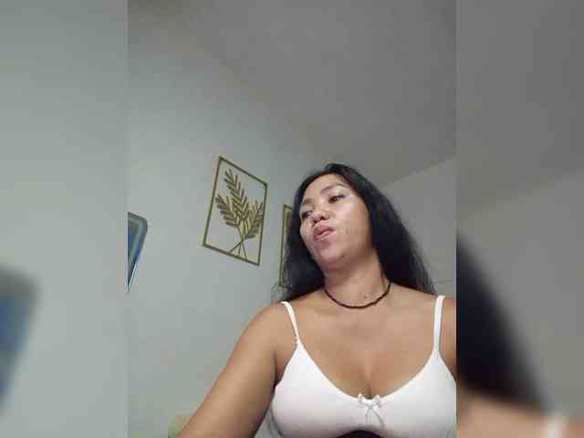 Tina_Jade webcam