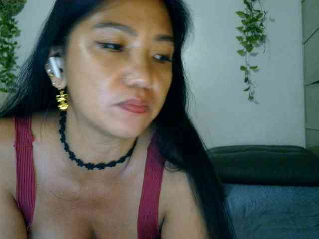 Tina_Jade
